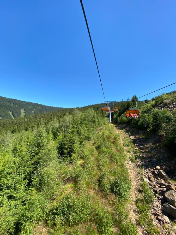 Miky Apartman Klinovec Loučná pod Klínovcem Buitenkant foto